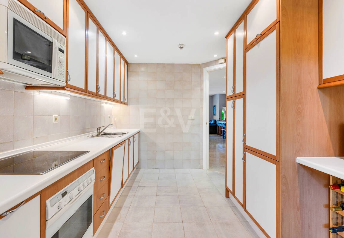 Amplio apartamento con jardín en el prestigioso complejo Greenlife Village, Río Real