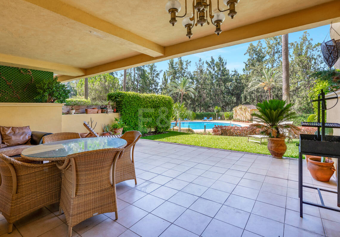 Amplio apartamento con jardín en el prestigioso complejo Greenlife Village, Río Real
