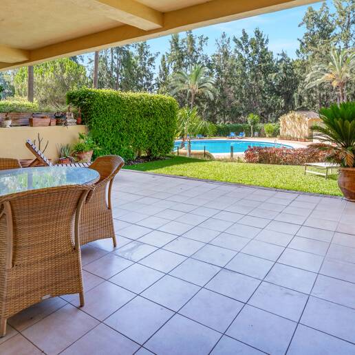 Spacious Garden Apartment in Prestigious Greenlife Village, Río Real