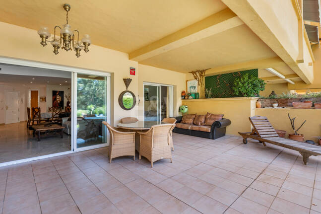 Amplio apartamento con jardín en el prestigioso complejo Greenlife Village, Río Real