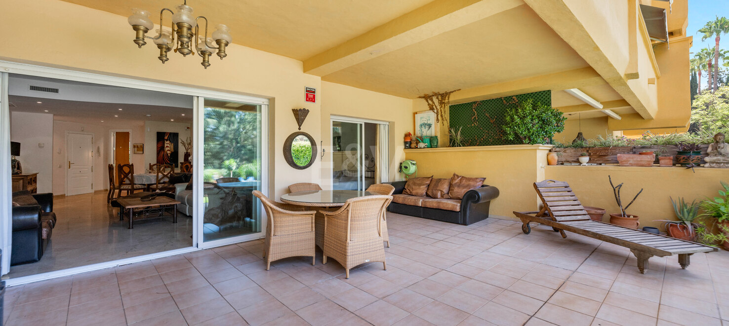 Rymlig Garden Lägenhet i Prestigefyllda Greenlife Village, Río Real