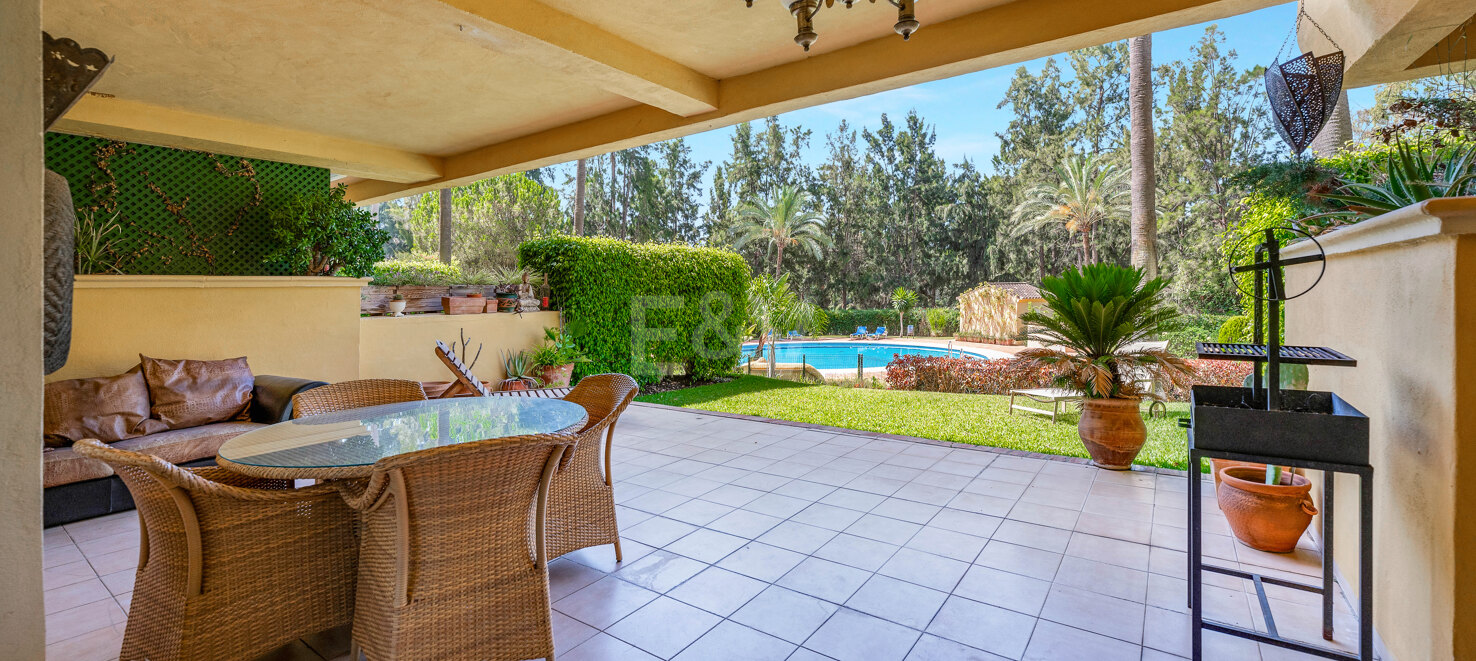 Rymlig Garden Lägenhet i Prestigefyllda Greenlife Village, Río Real