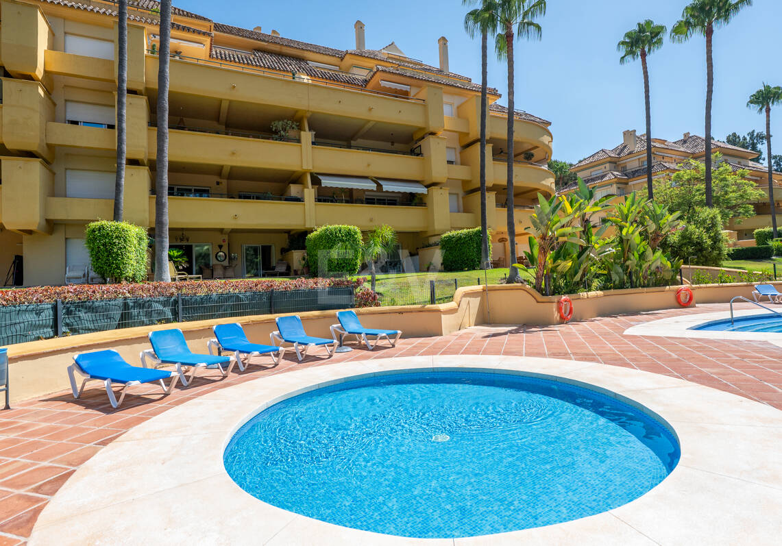 Amplio apartamento con jardín en el prestigioso complejo Greenlife Village, Río Real