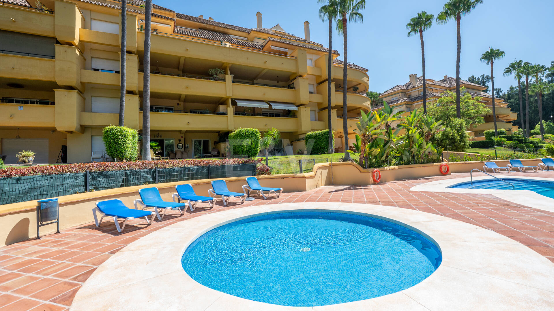 Amplio apartamento con jardín en el prestigioso complejo Greenlife Village, Río Real