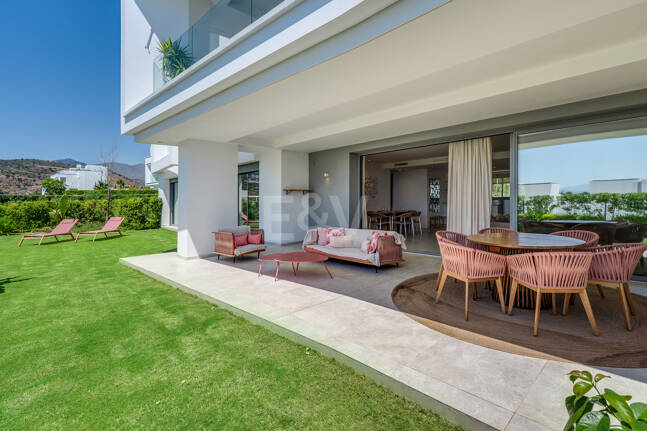 Luxury Garden Apartment dans une communauté exclusive avec des équipements premium