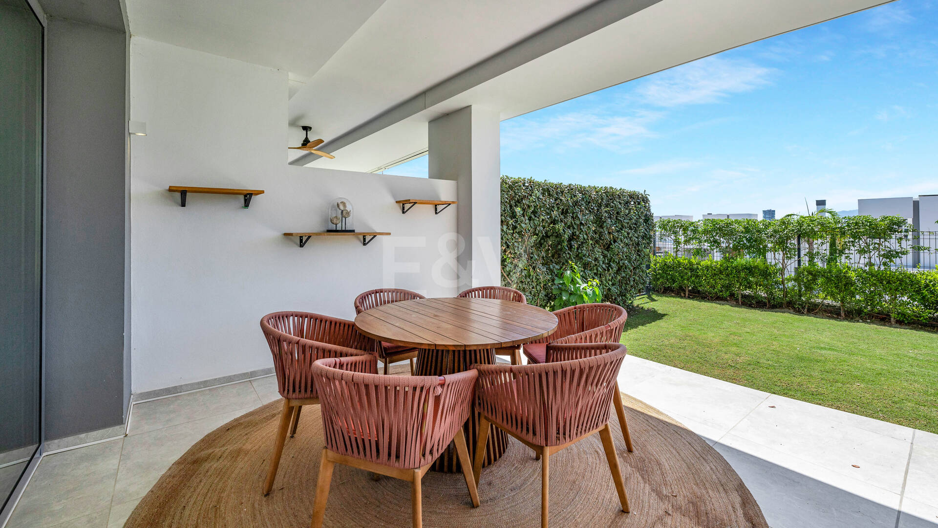 Luxury Garden Apartment dans une communauté exclusive avec des équipements premium