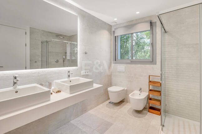 Luxury Garden Apartment dans une communauté exclusive avec des équipements premium