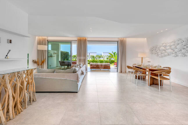 Luxury Garden Apartment dans une communauté exclusive avec des équipements premium