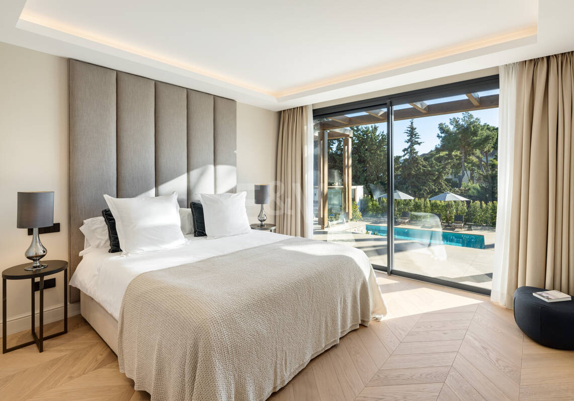 Villa Alborán: Design andalou moderne en Elviria