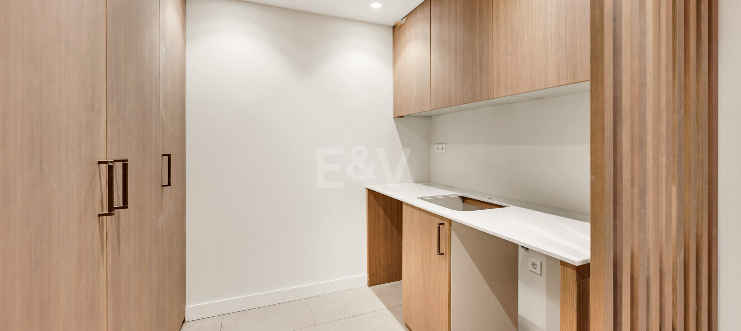 Villa Alborán: Design andalou moderne en Elviria