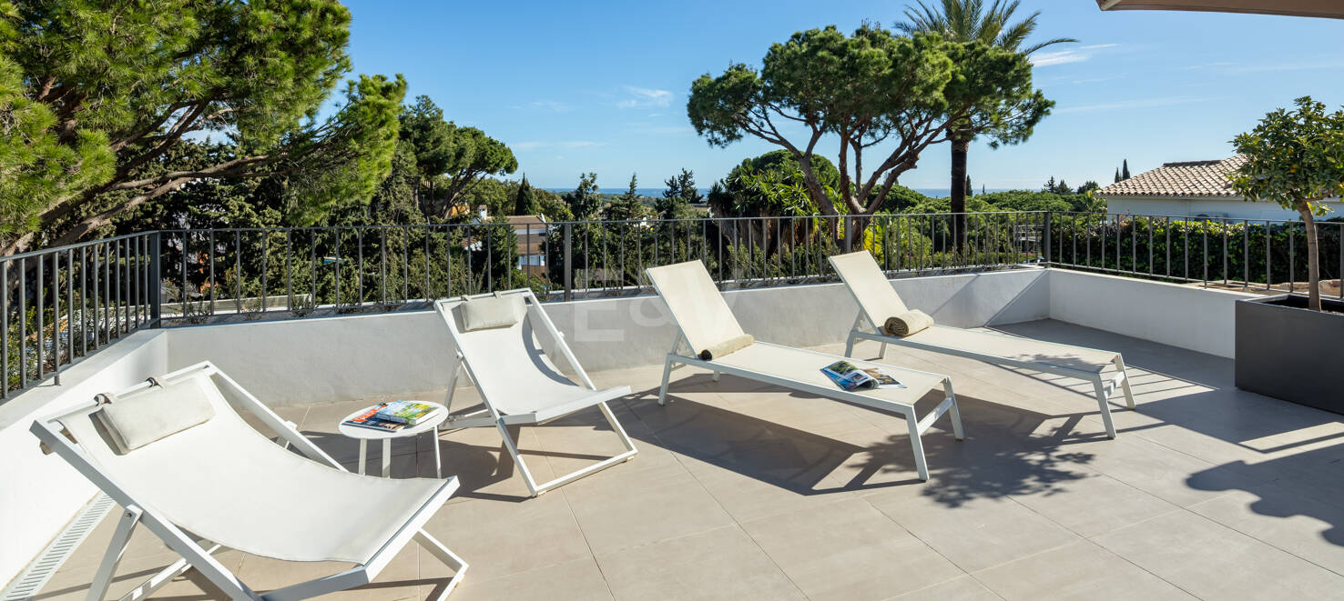 Villa Alborán: Modern Andalusian Design in Elviria