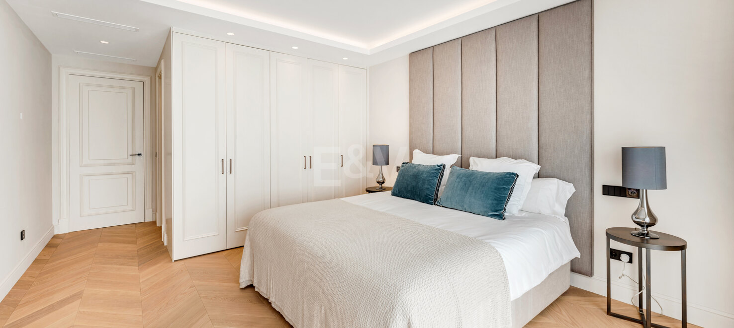 Villa Alborán: Design andalou moderne en Elviria