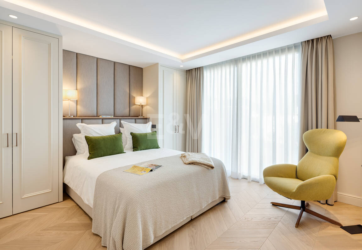 Villa Alborán: Modern Andalusian Design in Elviria