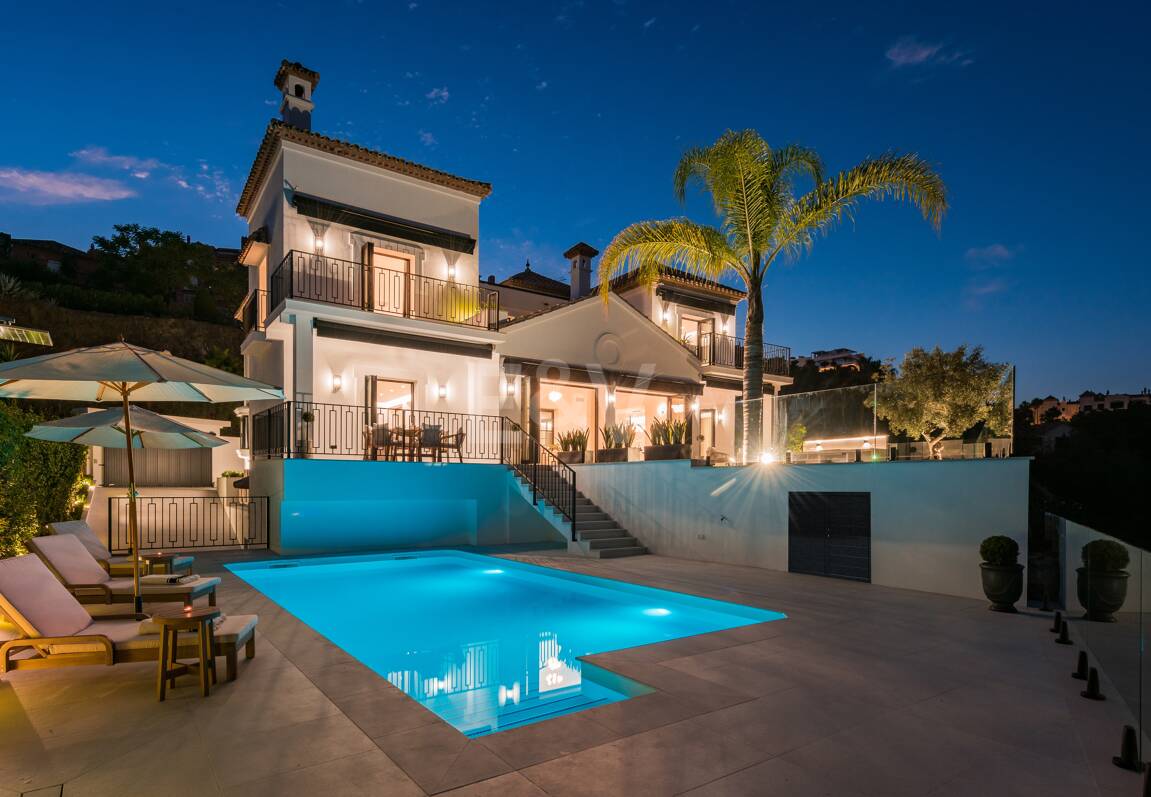 Luksusowa willa z panoramicznym widokiem na morze