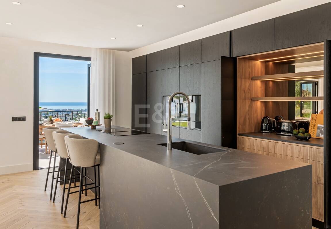 Luksusowa willa z panoramicznym widokiem na morze