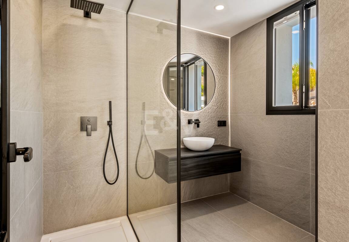 Luksusowa willa z panoramicznym widokiem na morze