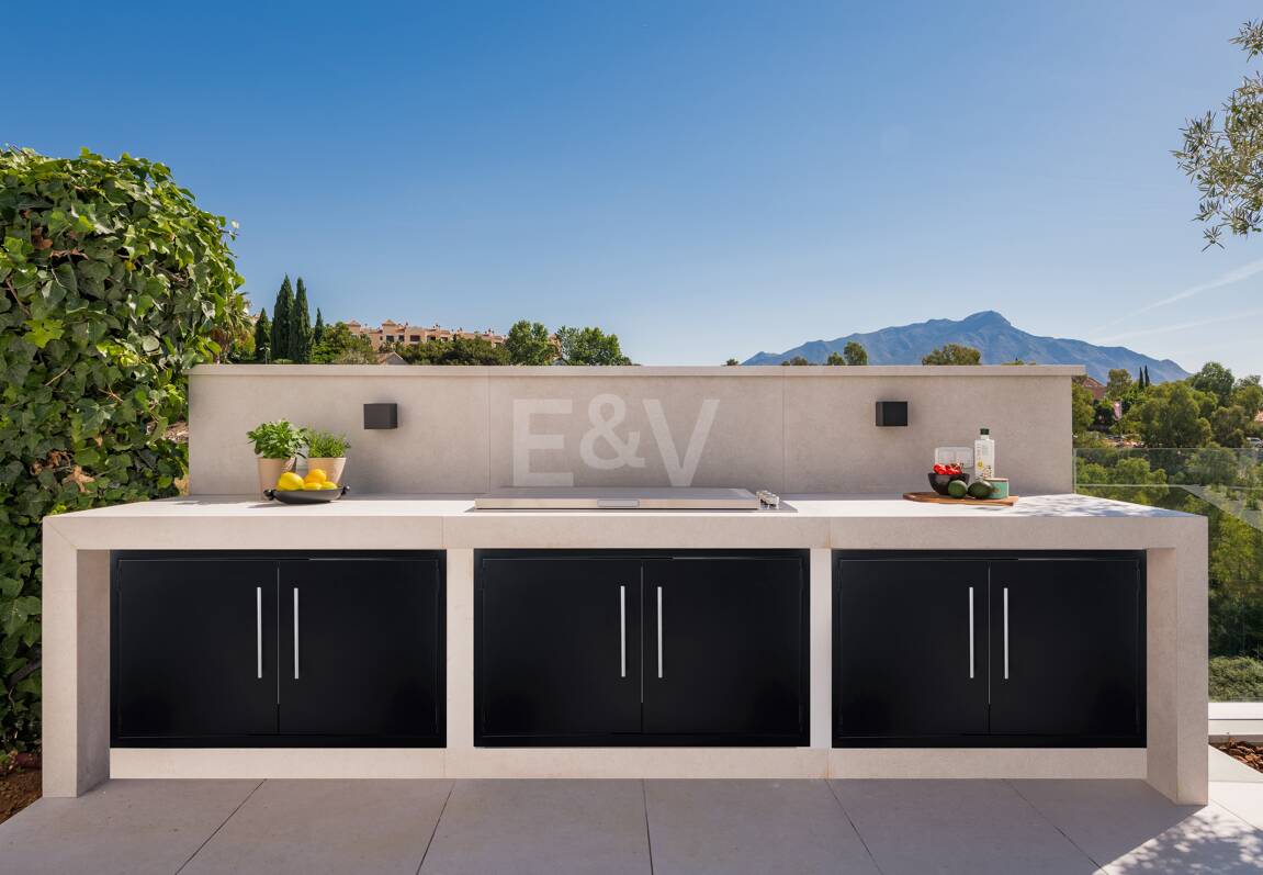 Luksusowa willa z panoramicznym widokiem na morze