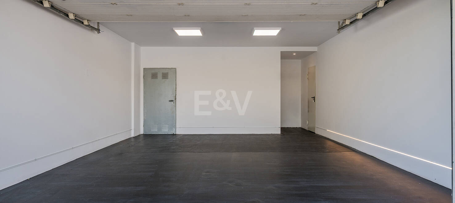 Spektakularnie stylowa willa obok golfa z pięknymi obszarami rozrywki