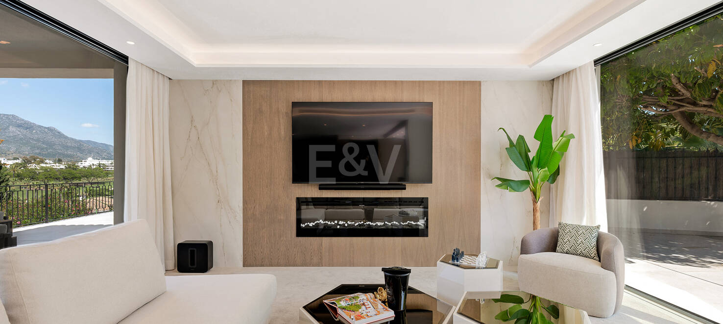 Spektakularnie stylowa willa obok golfa z pięknymi obszarami rozrywki