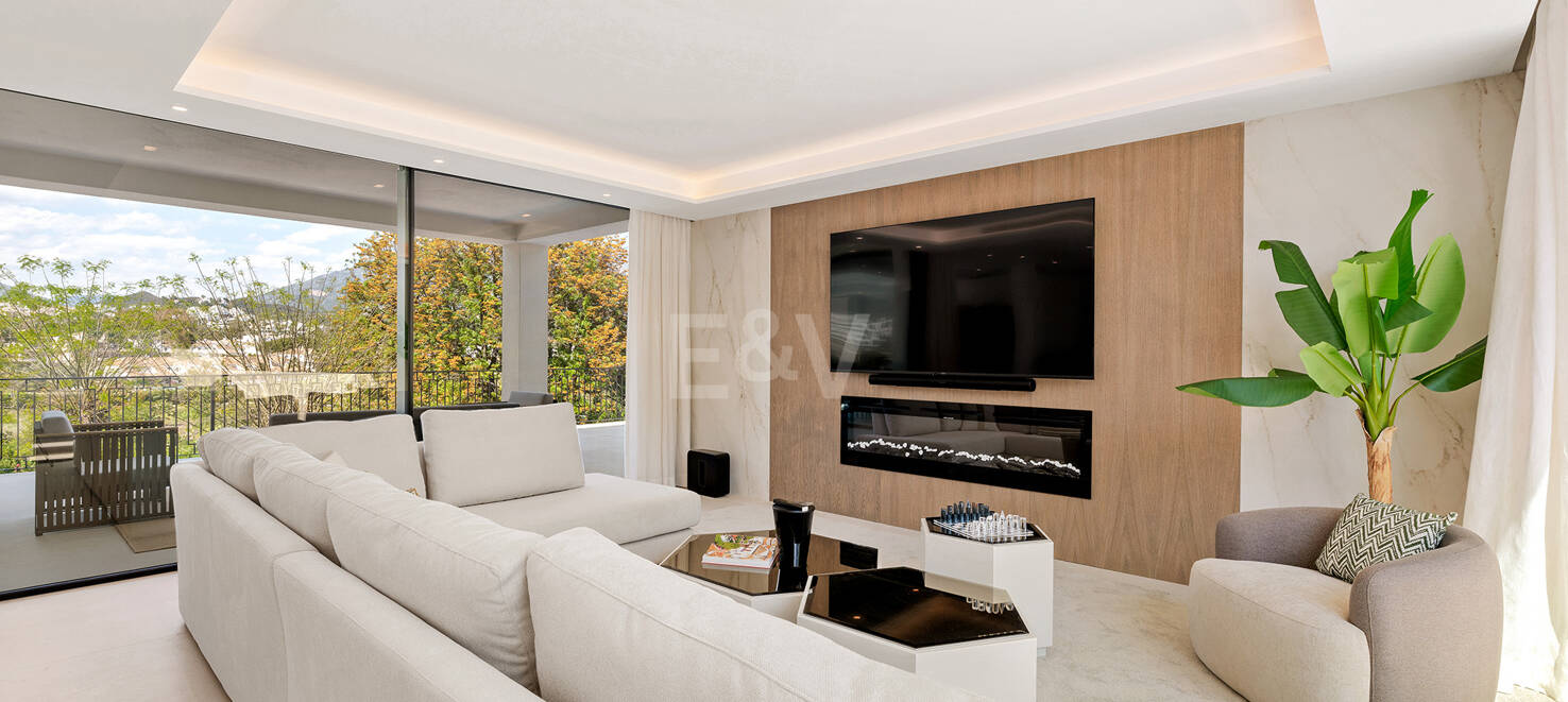 Spektakularnie stylowa willa obok golfa z pięknymi obszarami rozrywki