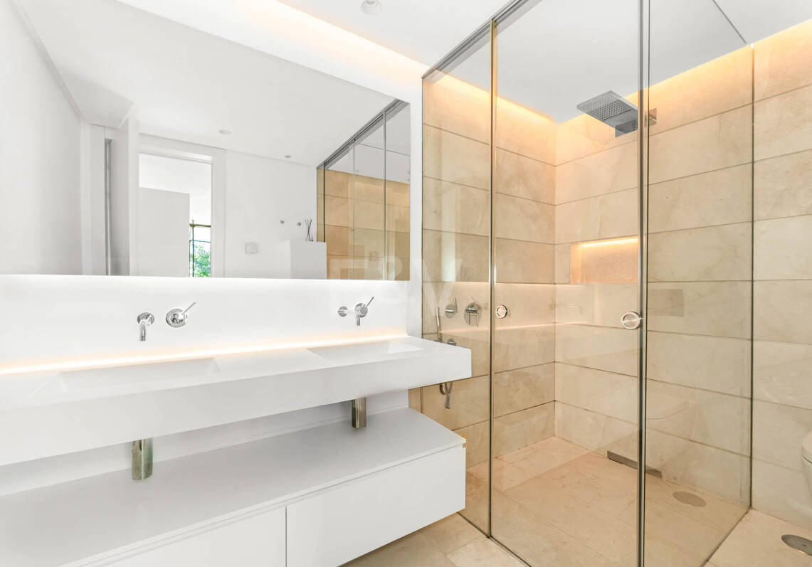 Appartement de luxe Corner avec jardin privé à Palo Alto Marbella