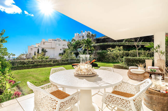 Exklusive Eckwohnung mit Privatgarten in Palo Alto