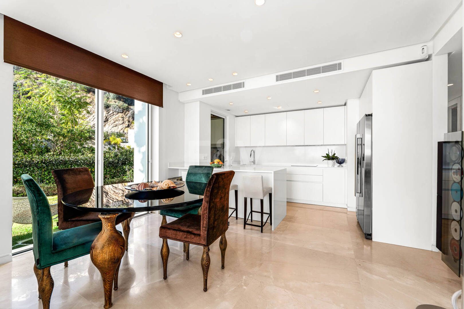 Luksusowy apartament z prywatnym ogrodem w Palo Alto