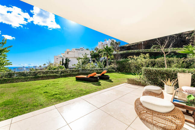 Exklusive Eckwohnung mit Privatgarten in Palo Alto