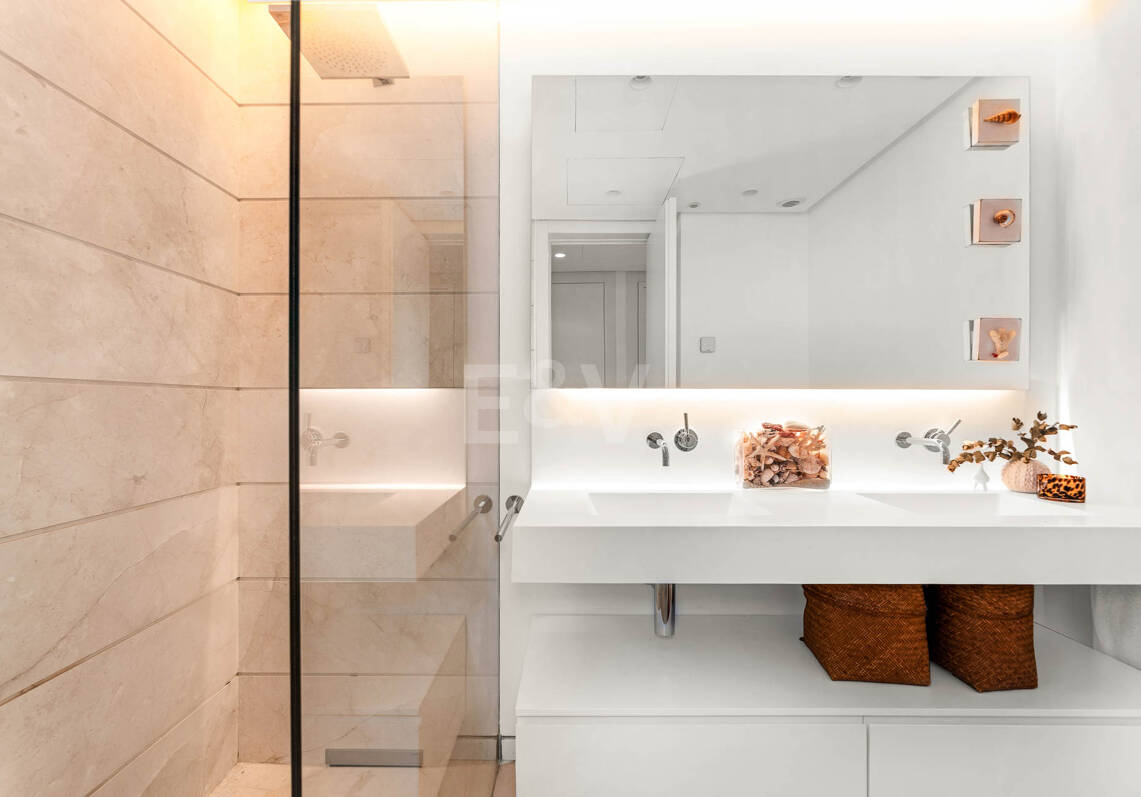 Appartement de luxe Corner avec jardin privé à Palo Alto Marbella