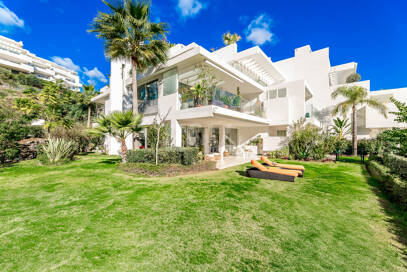 Exklusive Eckwohnung mit Privatgarten in Palo Alto