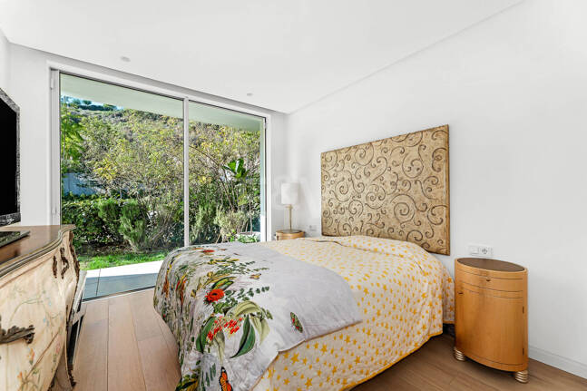 Exklusive Eckwohnung mit Privatgarten in Palo Alto