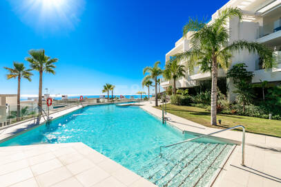 Exklusive Eckwohnung mit Privatgarten in Palo Alto