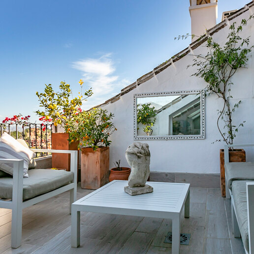 Lägenhet till salu i Nueva Andalucia, Marbella