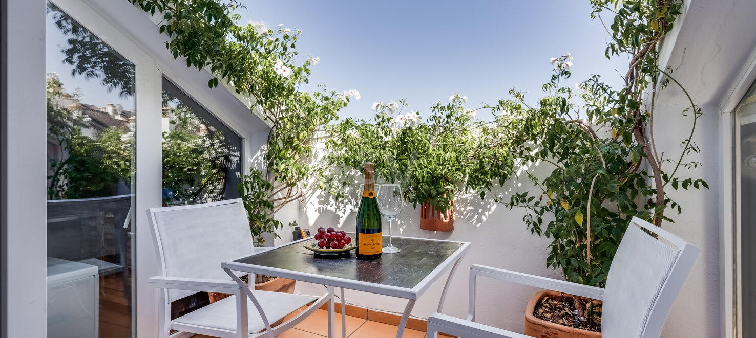Lägenhet till salu i Nueva Andalucia, Marbella
