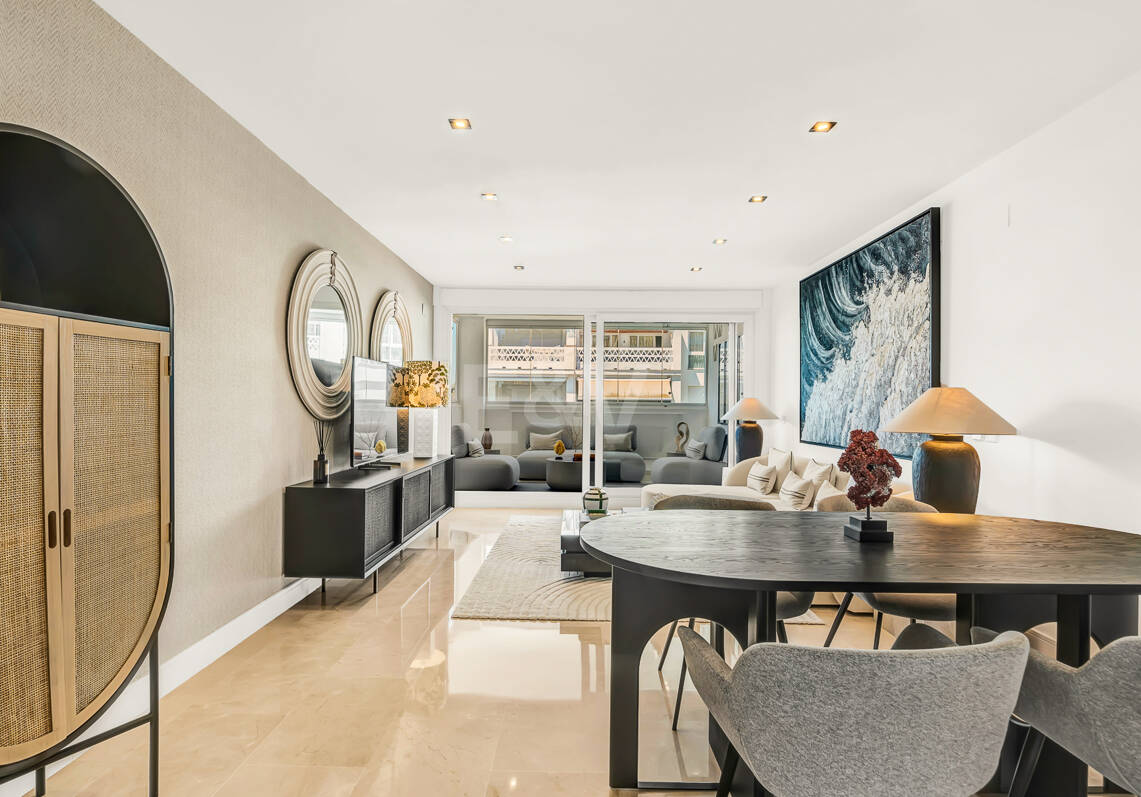 Exklusives Apartment mit direktem Strandzugang in bester Lage an der Goldenen Meile