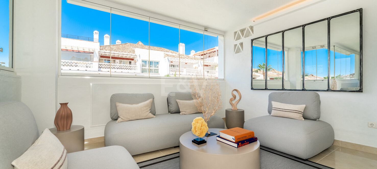 Exclusive Apartment with Direct Beach Access in Marbella´s Las Cañas Beach