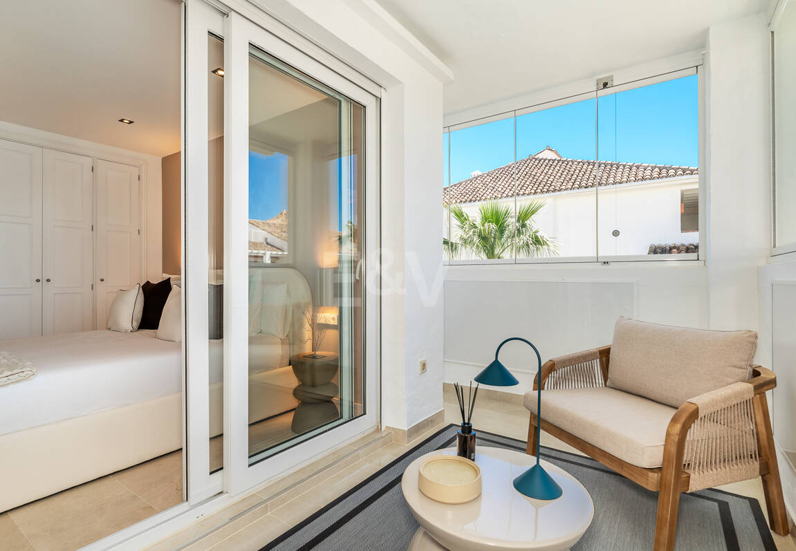 Exklusives Apartment mit direktem Strandzugang in bester Lage an der Goldenen Meile