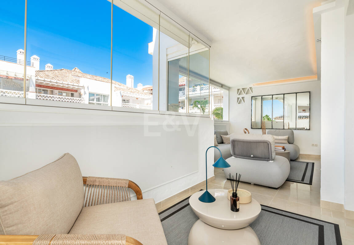 Exklusives Apartment mit direktem Strandzugang in bester Lage an der Goldenen Meile