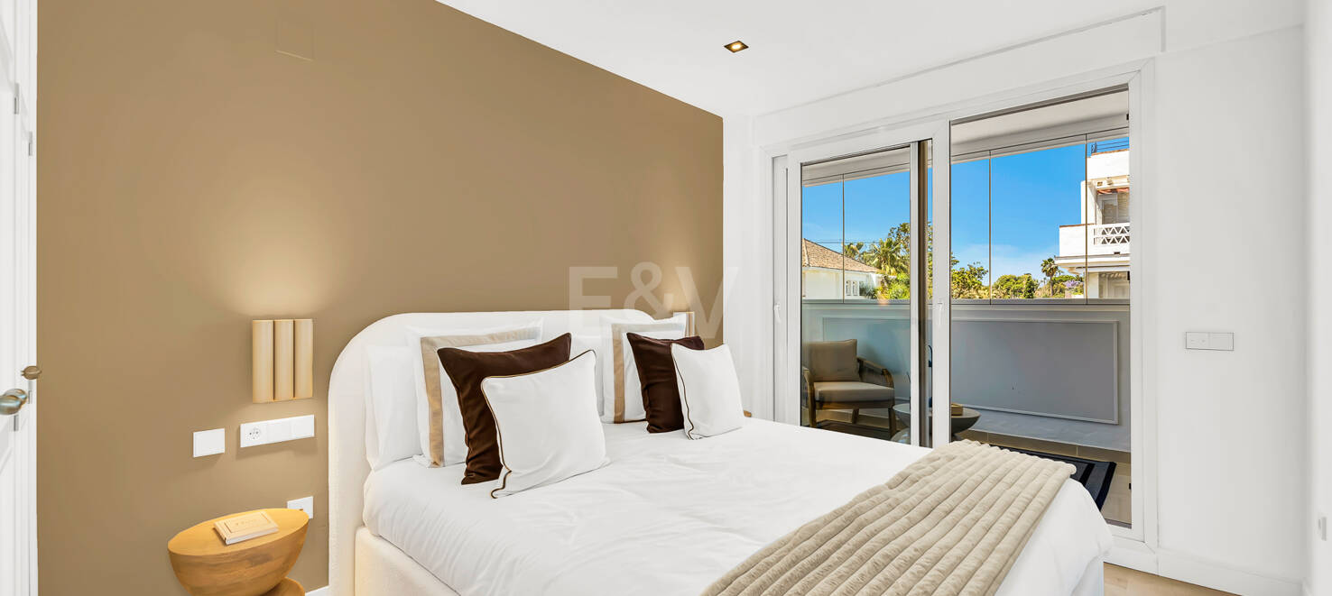 Exclusive Apartment with Direct Beach access in Prime Location on the Golden Mile