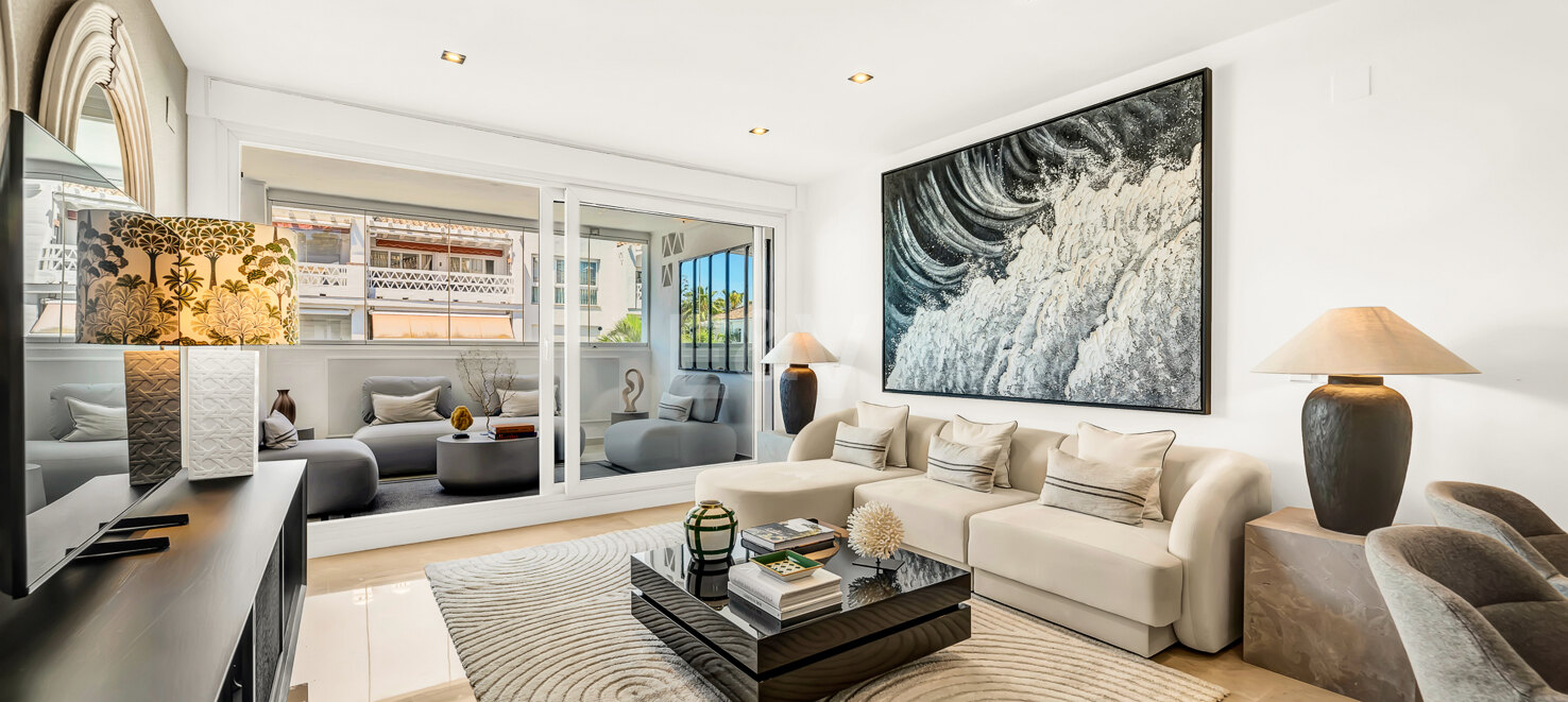 Exclusive Apartment with Direct Beach Access in Marbella´s Las Cañas Beach