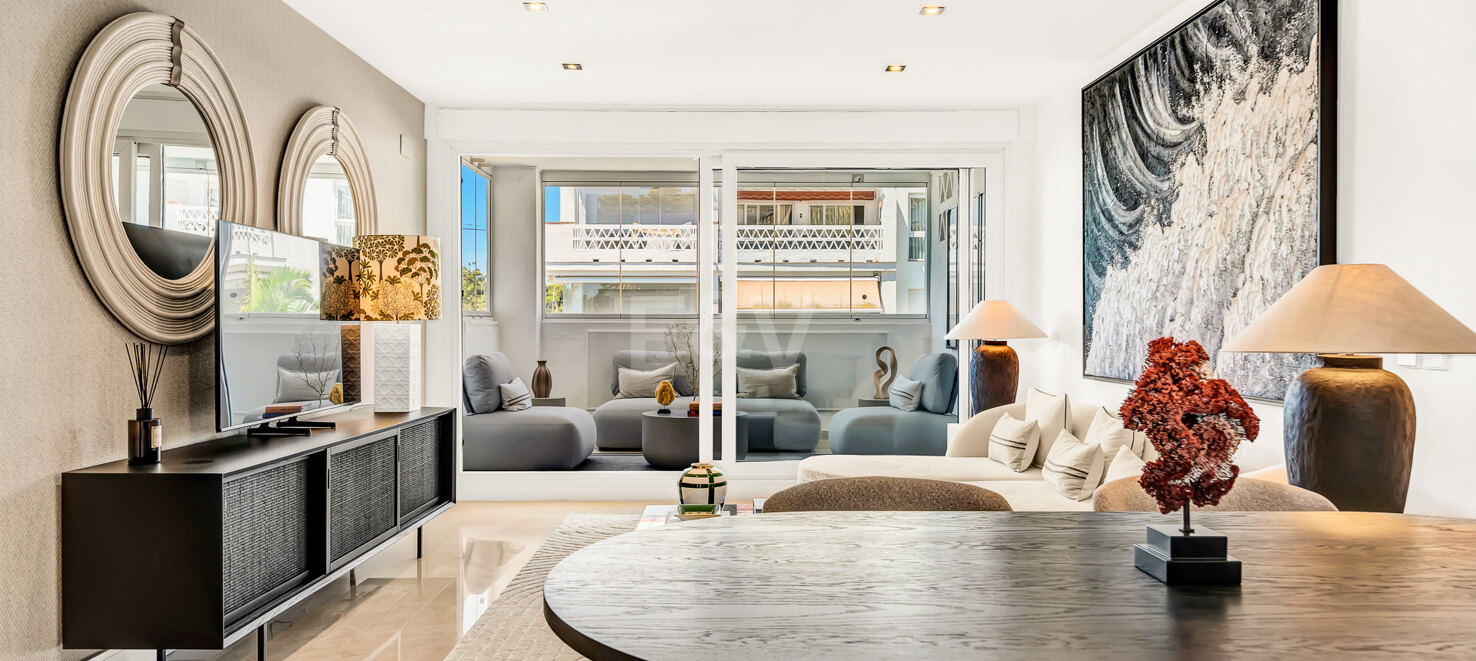 Exclusive Apartment with Direct Beach Access in Marbella´s Las Cañas Beach