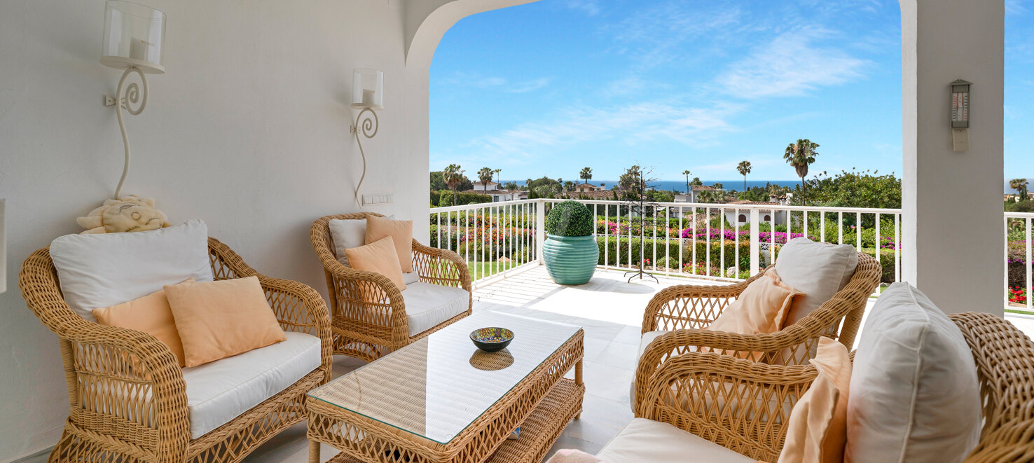 Exceptional Investment Opportunity – Vast Plot with Stunning Sea Views in Nagüeles