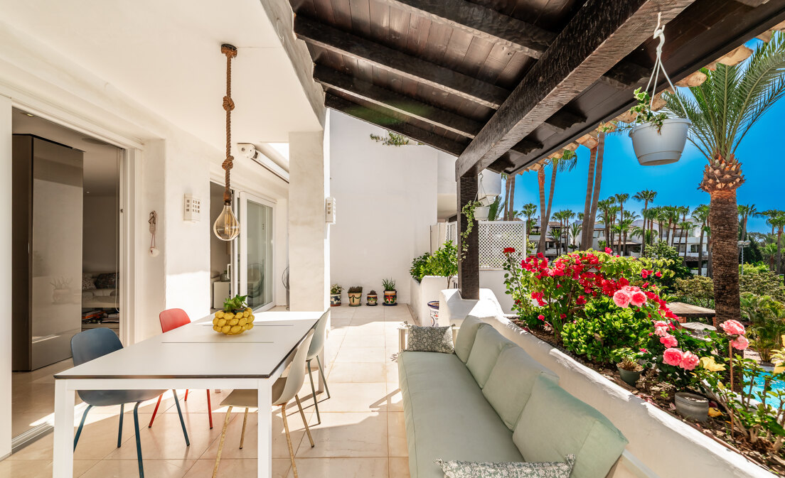 Elegant South-Facing Duplex Penthouse in Marina Puente Romano