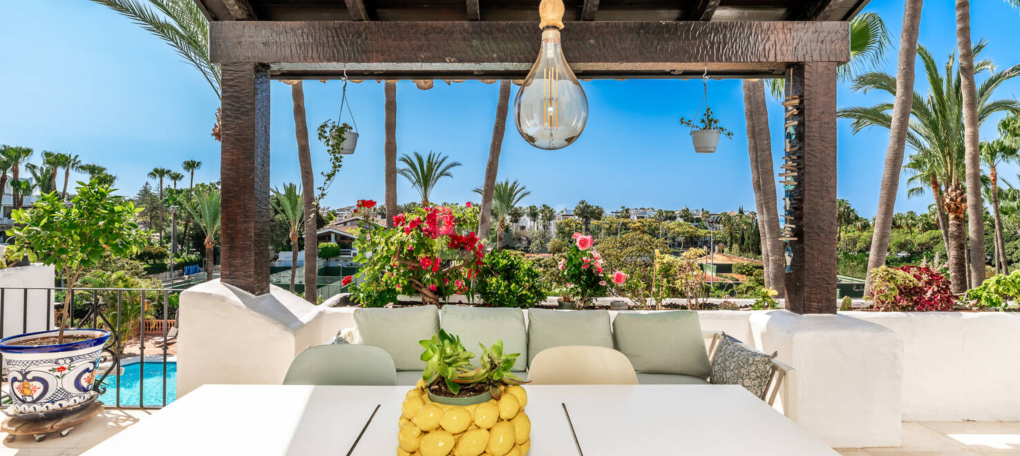 Elegant South-Facing Duplex Penthouse in Marina Puente Romano