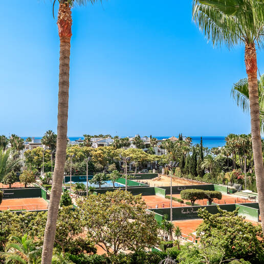 Elegant South-Facing Duplex Penthouse in Marina Puente Romano