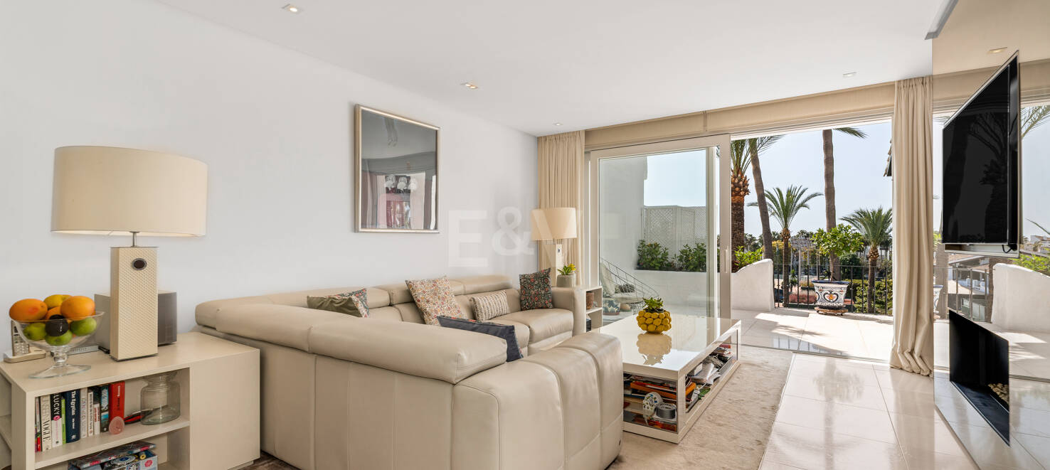 Elegant South-Facing Duplex Penthouse in Marina Puente Romano