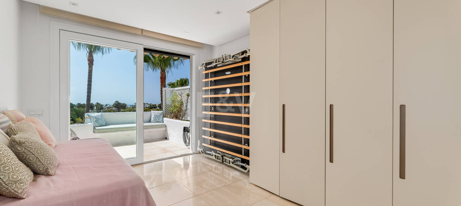 Elegant South-Facing Duplex Penthouse in Marina Puente Romano