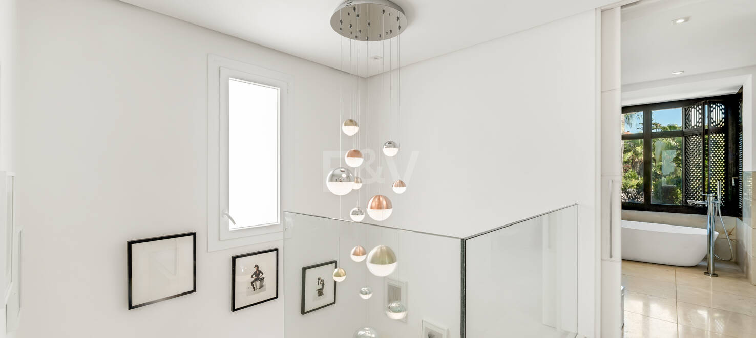 Elegant South-Facing Duplex Penthouse in Marina Puente Romano