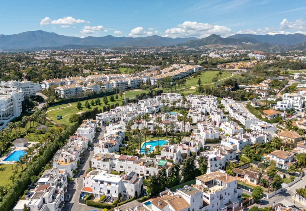Maison de ville élégante à San Pedro
