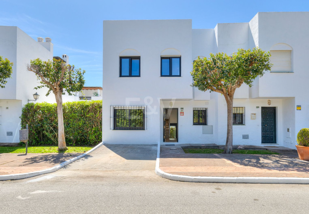 Maison de ville élégante à San Pedro